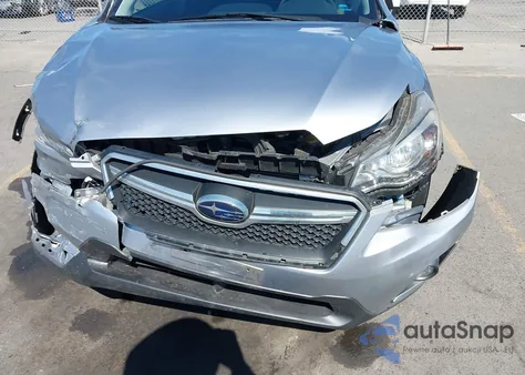 2016 Subaru Crosstrek 2.0I Premium z USA, uszkodzony, nr VIN JF2GPABC5G8321424